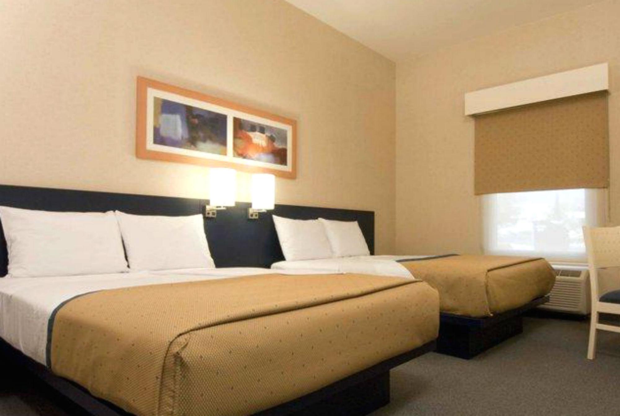 ซิตี้ เอ็กซ์เพรส ปูเอบลา อังเฮโลโปลิส Hotel ปวยบลา ภายนอก รูปภาพ